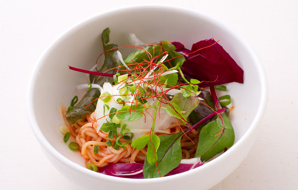 ピビン麺